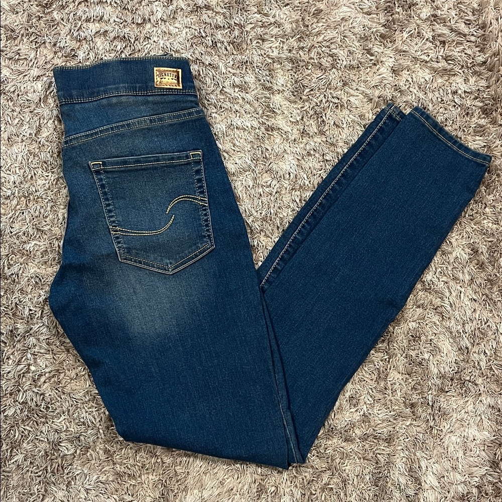 Levi's Dark Blue Skinny Jeans
